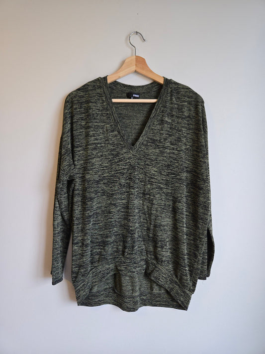 Wilfred Free Long Sleeve - Size Medium
