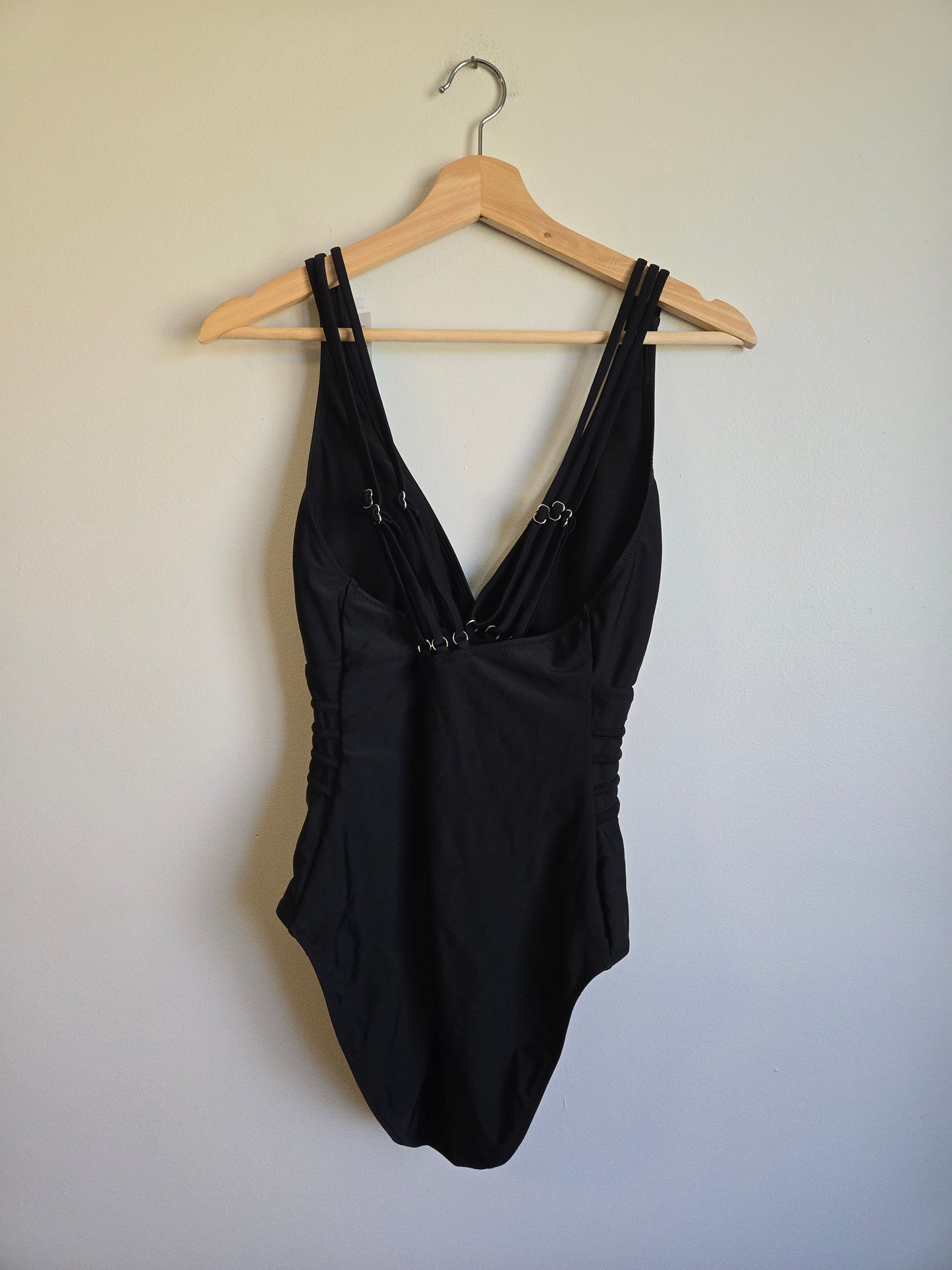 NWT Summer Mae Swimsuit - Size Large