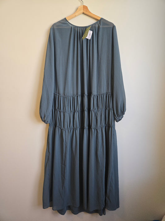NWT H&M Dress - Size XXL