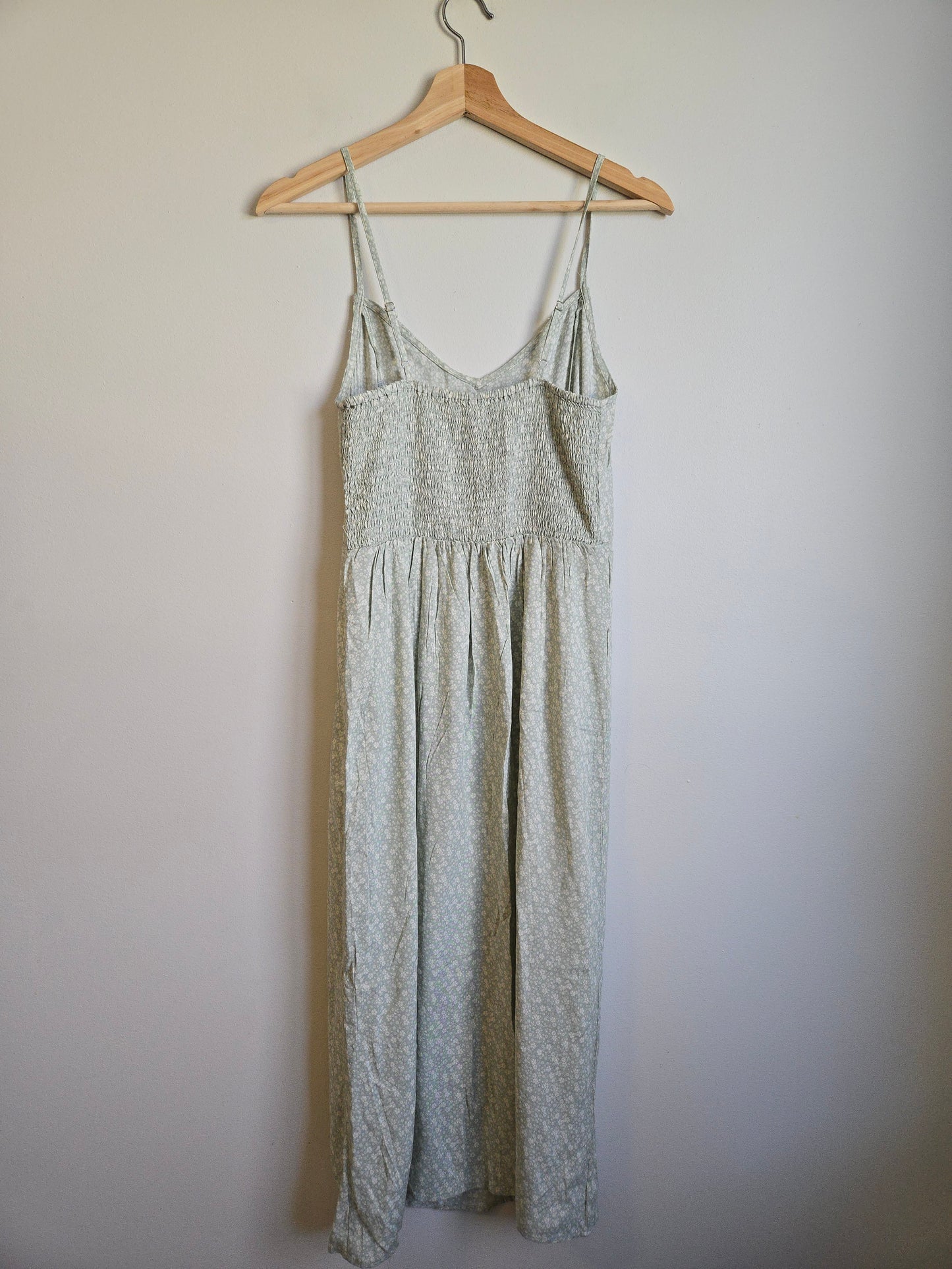 NWT Harlow Dress - Size Medium