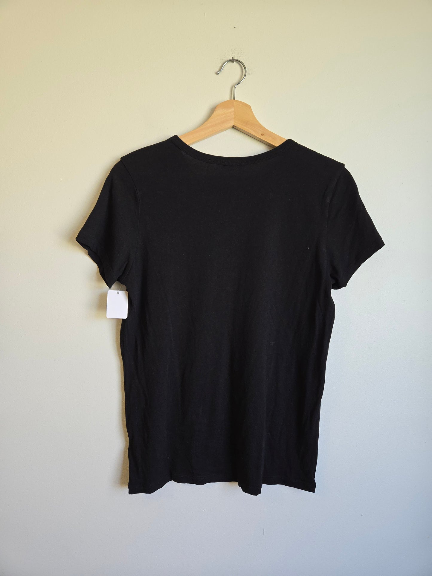 TNA Classic Tee - Size Medium