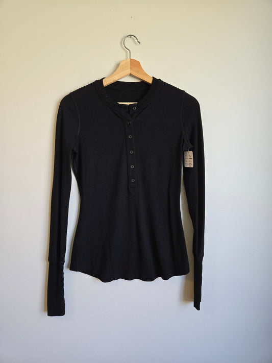 Lululemon Button-Up Long Sleeve - Size 4