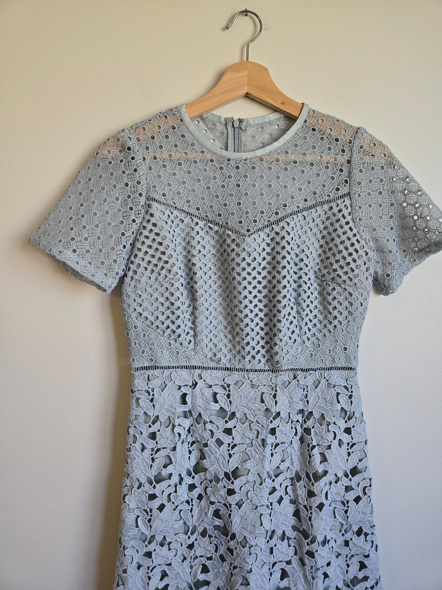 NWT Reiss Lace Dress - Size 6