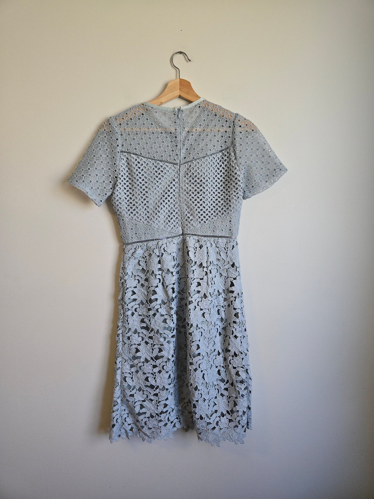 NWT Reiss Lace Dress - Size 6