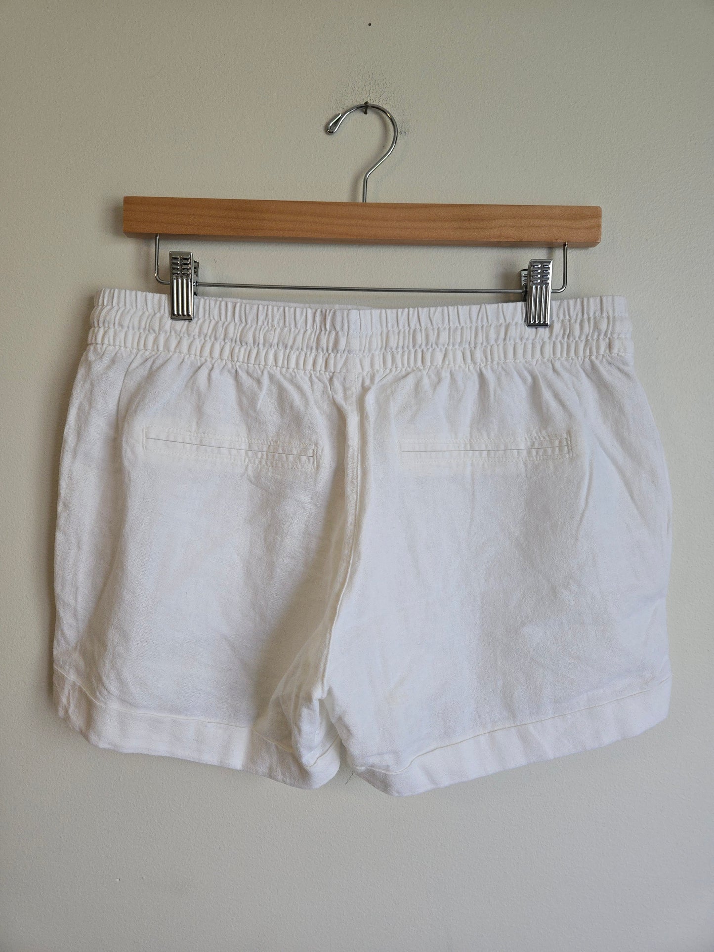 Old Navy Linen Style Shorts - Size Medium