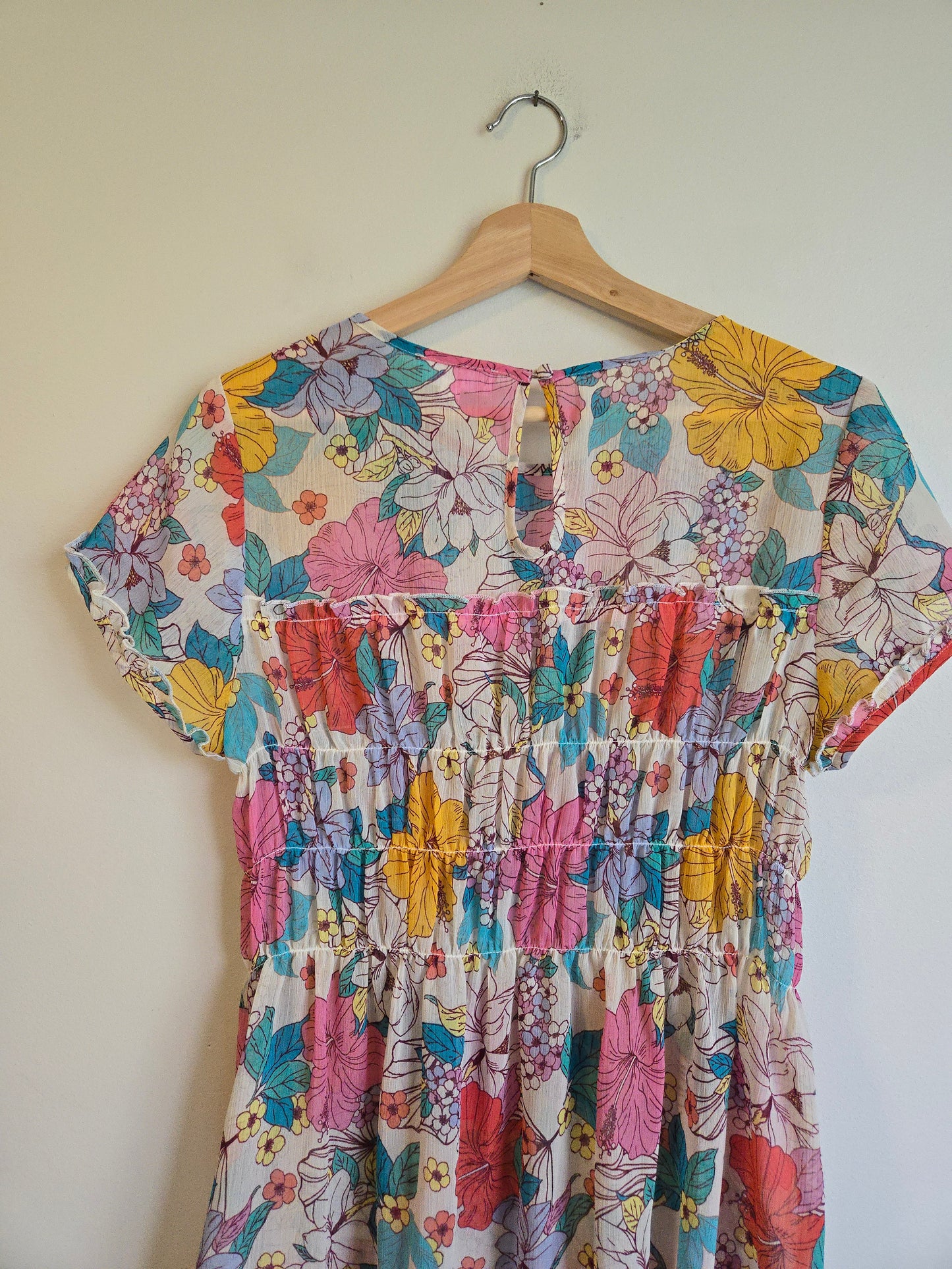 Grace & Lace Floral Mesh Top - Size Medium