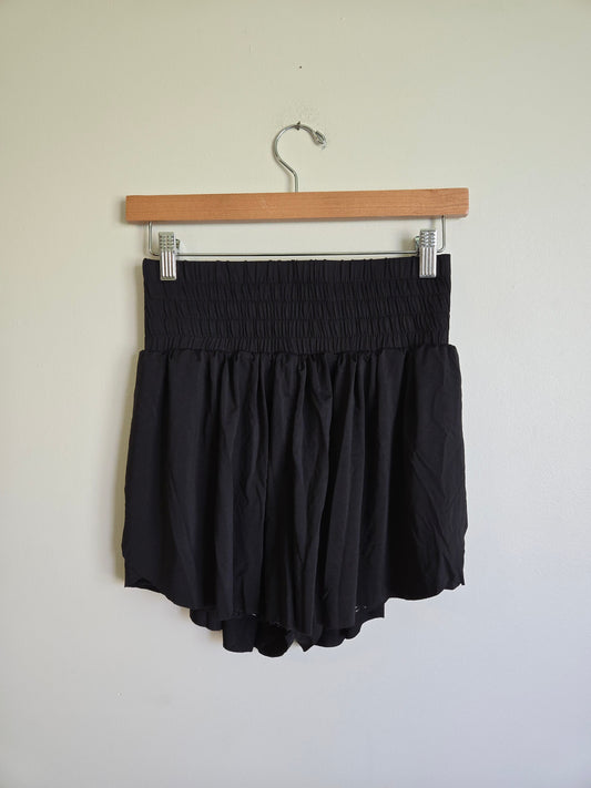 Athletic Flowy Shorts - Size Small