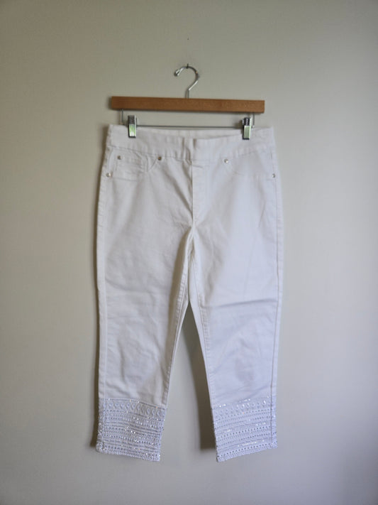 Tribal Jeans "Audrey" Mid-Rise Capri - Size 8