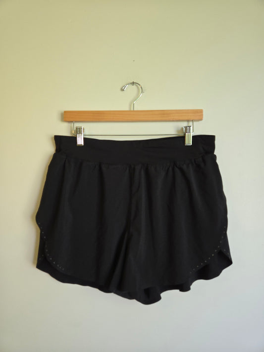 Lululemon Fast & Free Short - Size 10