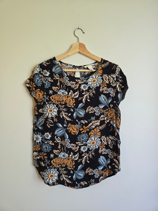 H&M Floral Short Sleeve - Size 8