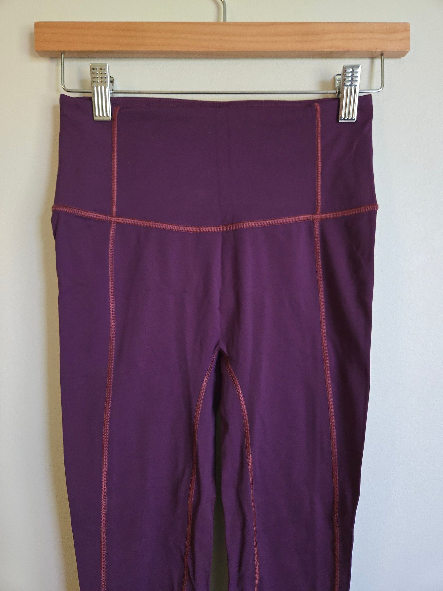 Lululemon No Front Seam Tight - Size 4
