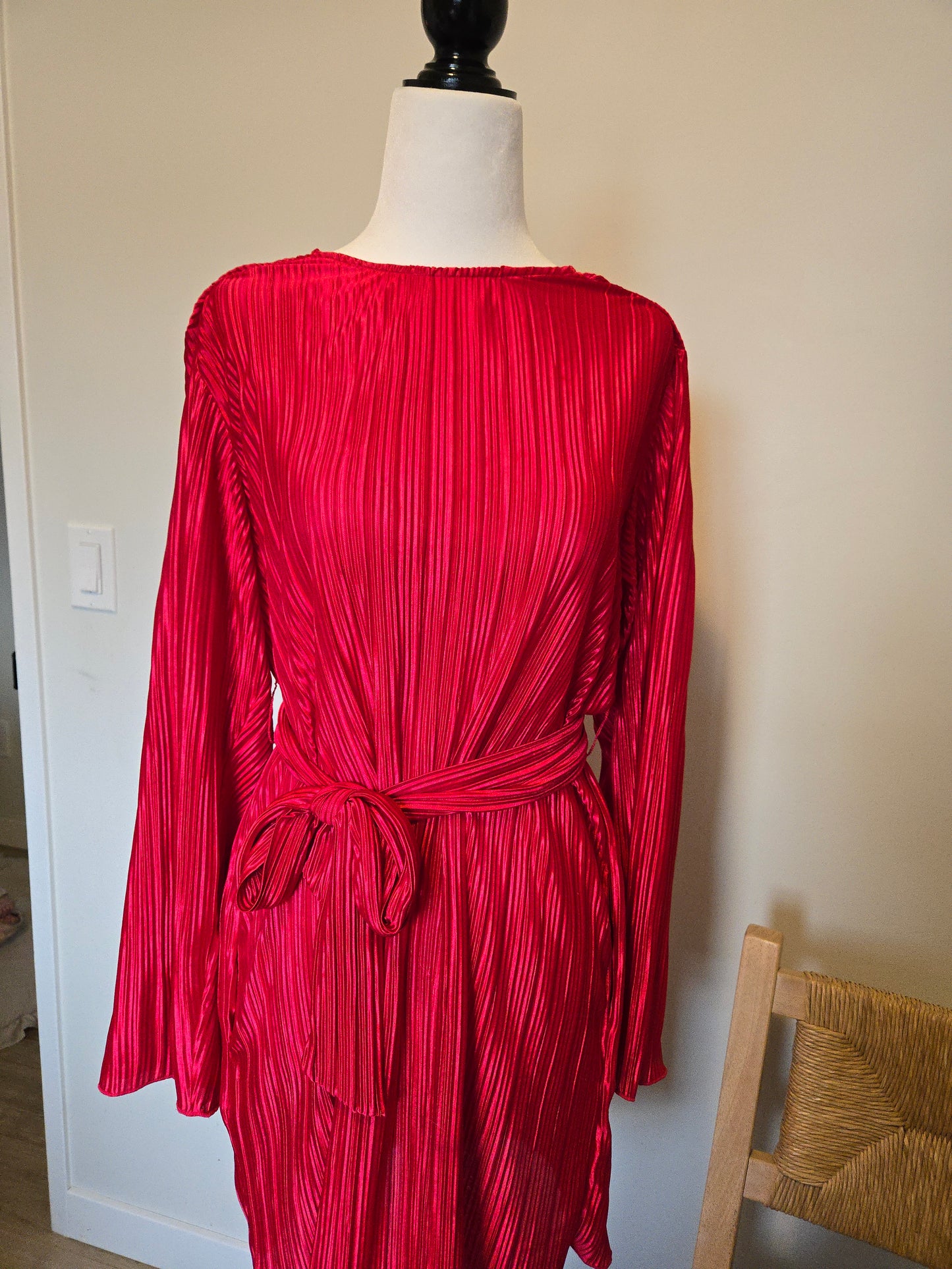 Smash & Tess Dress - Size XS (can fit size small)