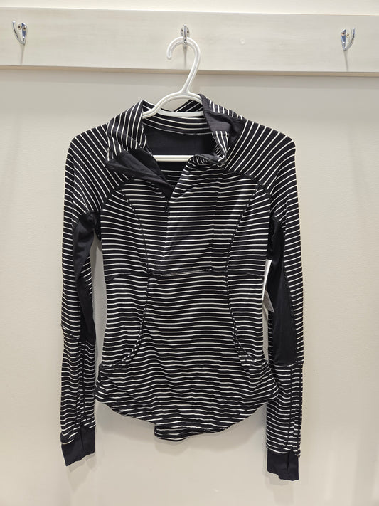 Lululemon Think Fast Pullover - Size 4