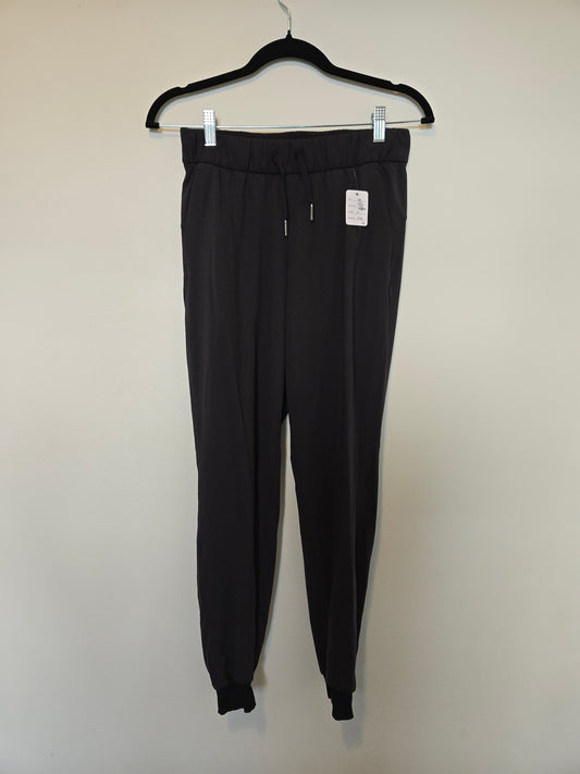 Lululemon On The Fly Joggers - Size 4