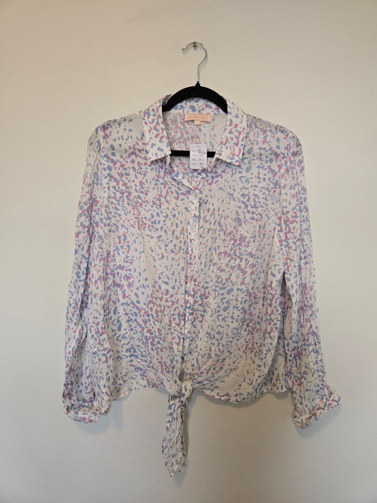 Blousology Top - Size XL