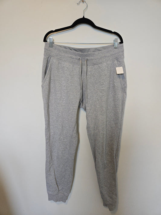 Lululemon Scuba Joggers - Size 12
