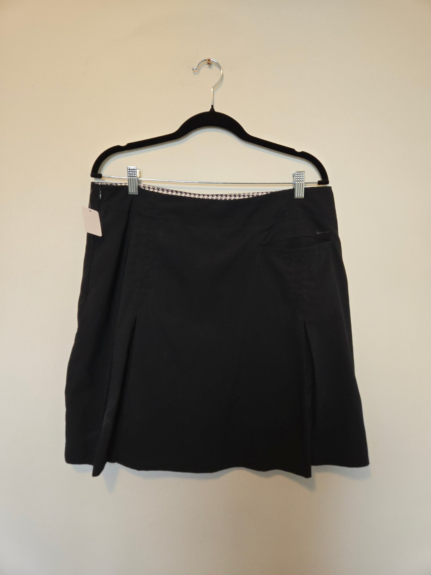 Nike Golf Skirt - Size 12