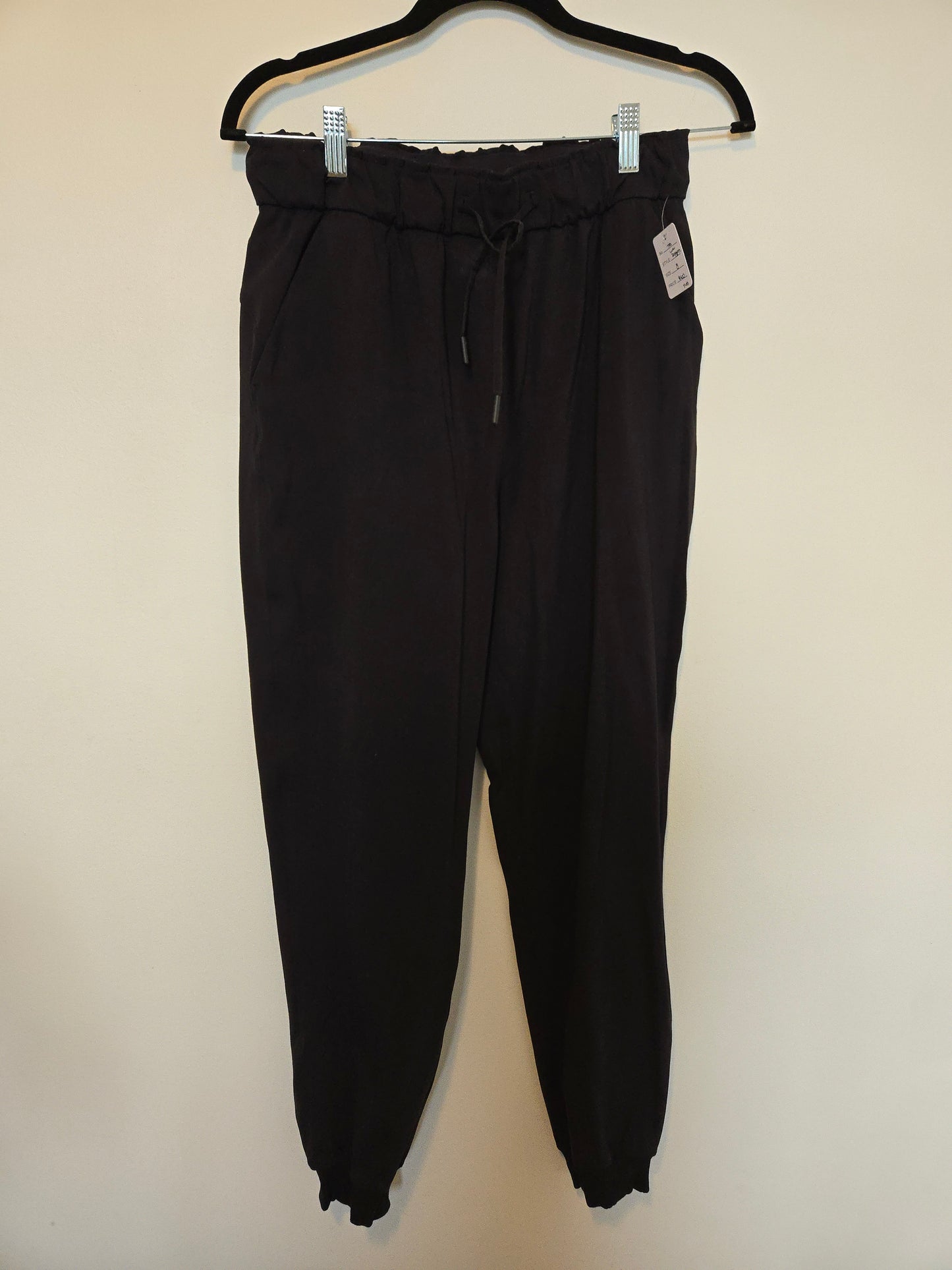 Lululemon On The Fly Joggers - Size 8