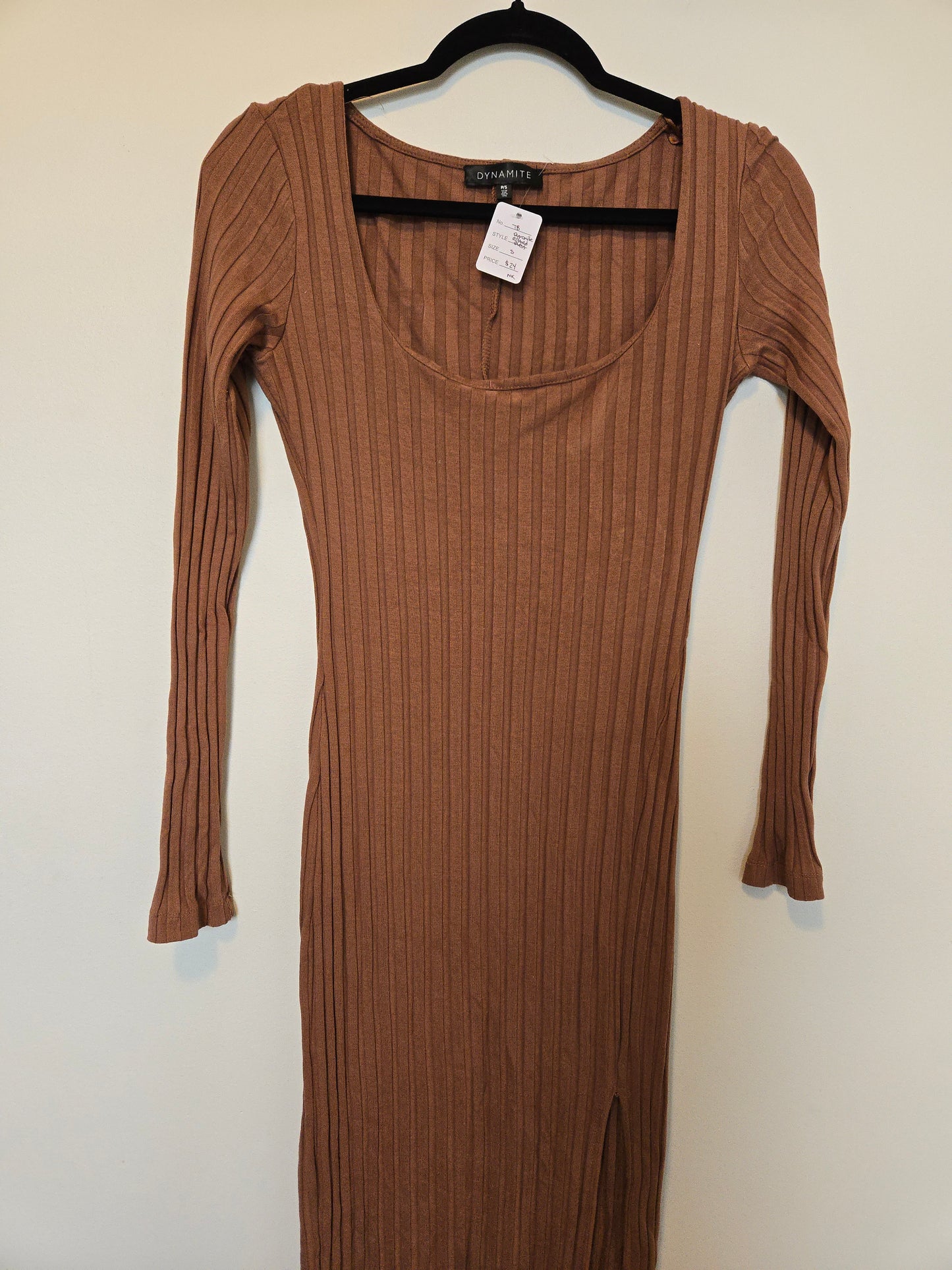 Dynamite Dress - Size Small