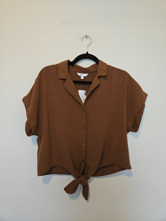 NWT Reitmans Top - Size Small